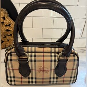 Burberry Haymaker Purse Handbag